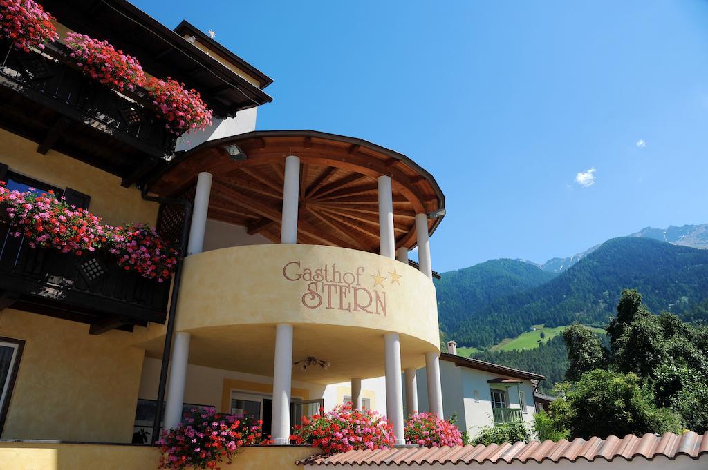 Hotel Gasthof Stern Prato allo Stelvio Exterior foto