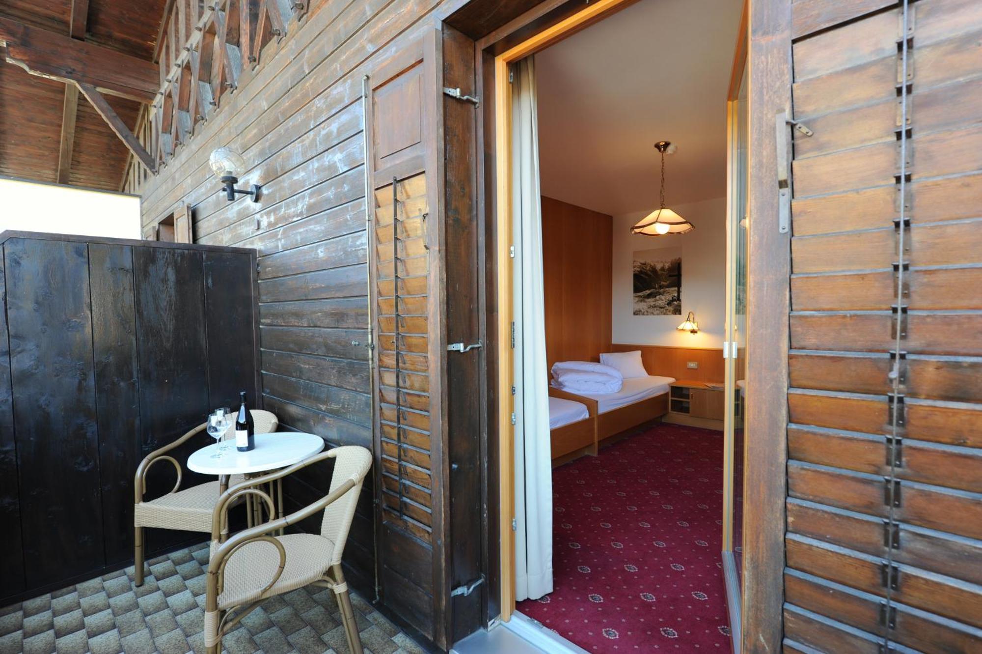 Hotel Gasthof Stern Prato allo Stelvio Exterior foto